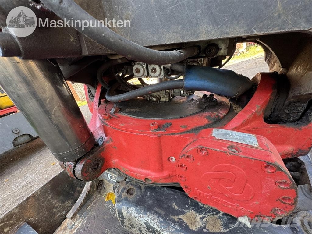 Komatsu PW140 Hjulgrävare