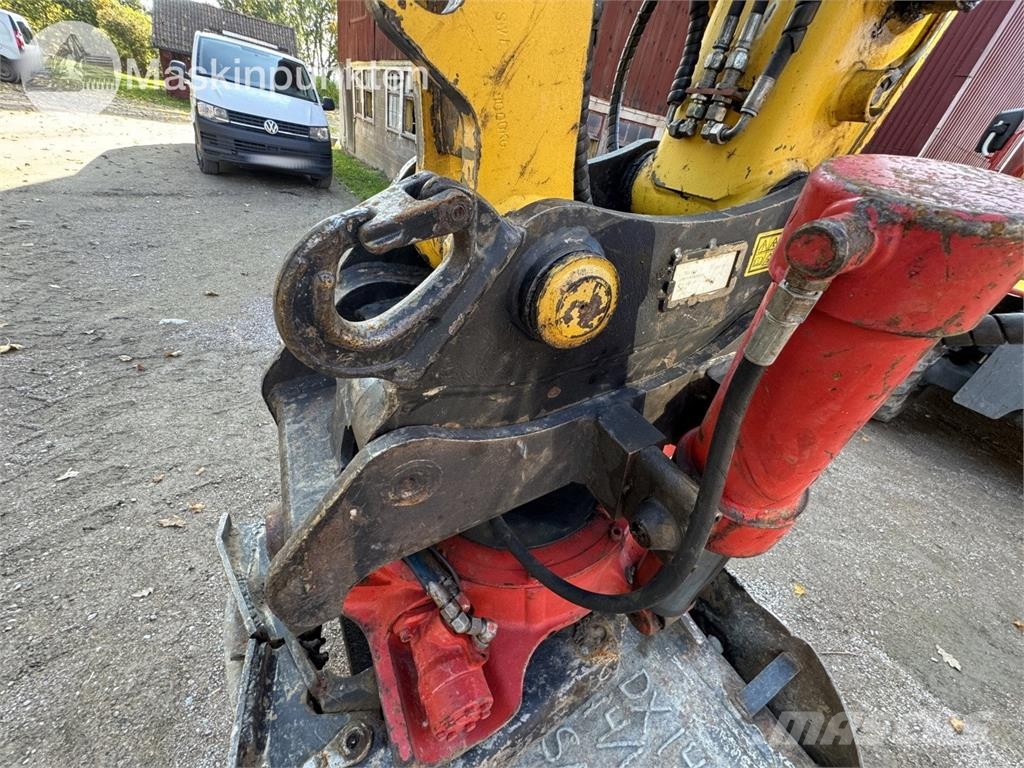 Komatsu PW140 Hjulgrävare