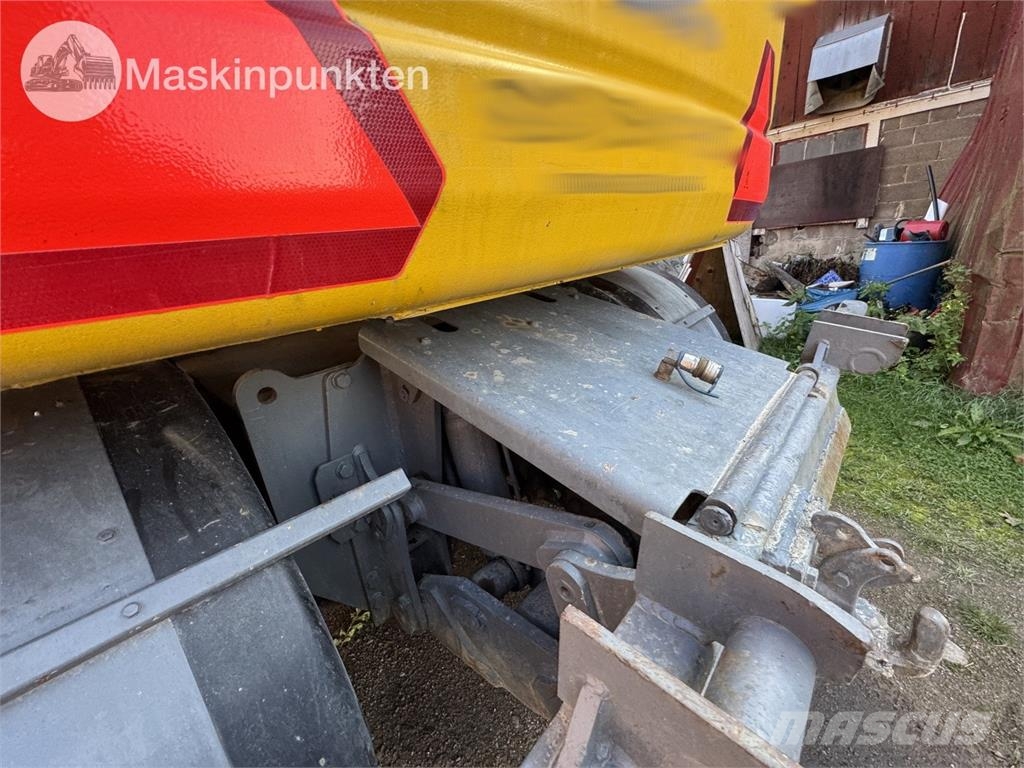 Komatsu PW140 Hjulgrävare