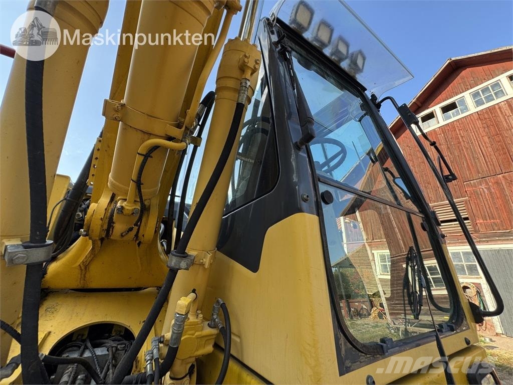 Komatsu PW140 Hjulgrävare