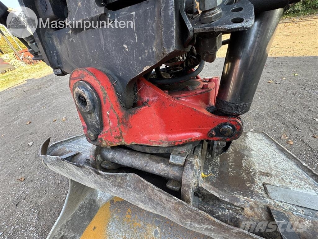 Komatsu PW140 Hjulgrävare