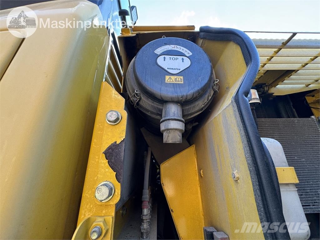Komatsu PW140 Hjulgrävare