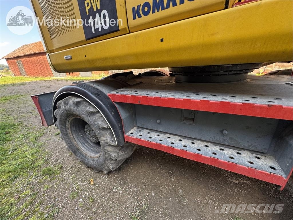 Komatsu PW140 Hjulgrävare