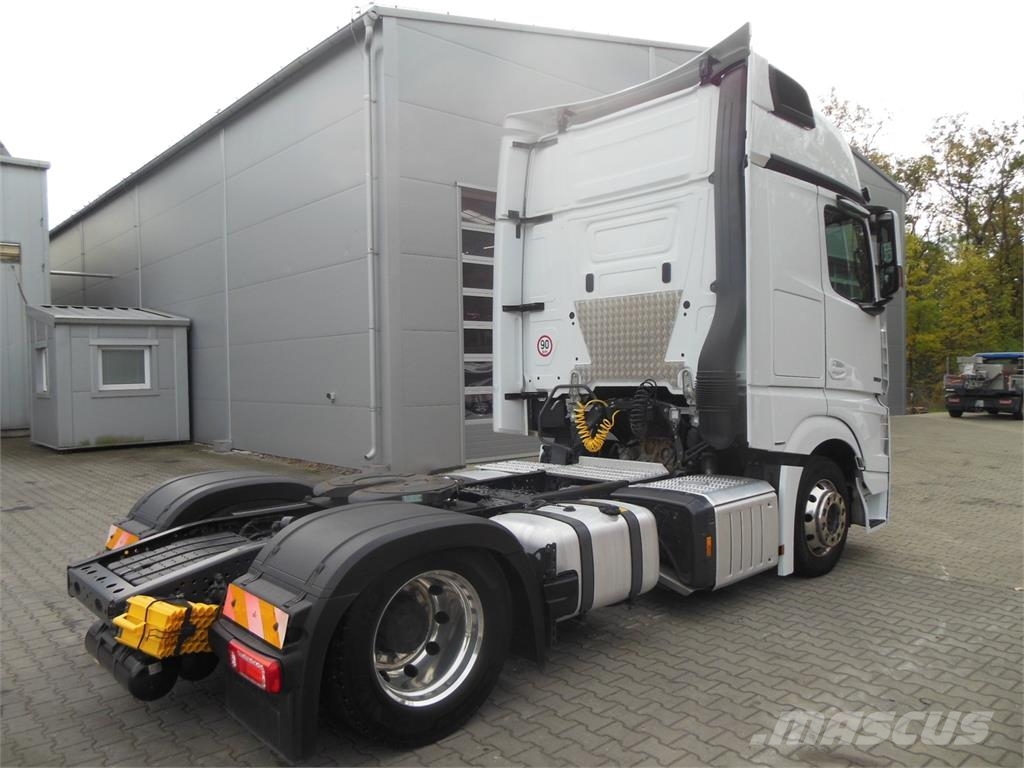 Mercedes-Benz Mercedes Benz 1853 Actros, Giga Space, Lowdeck, AL وحدات الجر