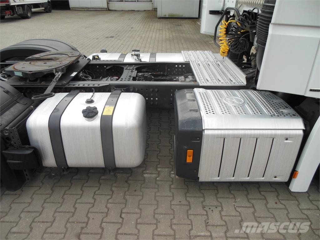 Mercedes-Benz Mercedes Benz 1853 Actros, Giga Space, Lowdeck, AL وحدات الجر