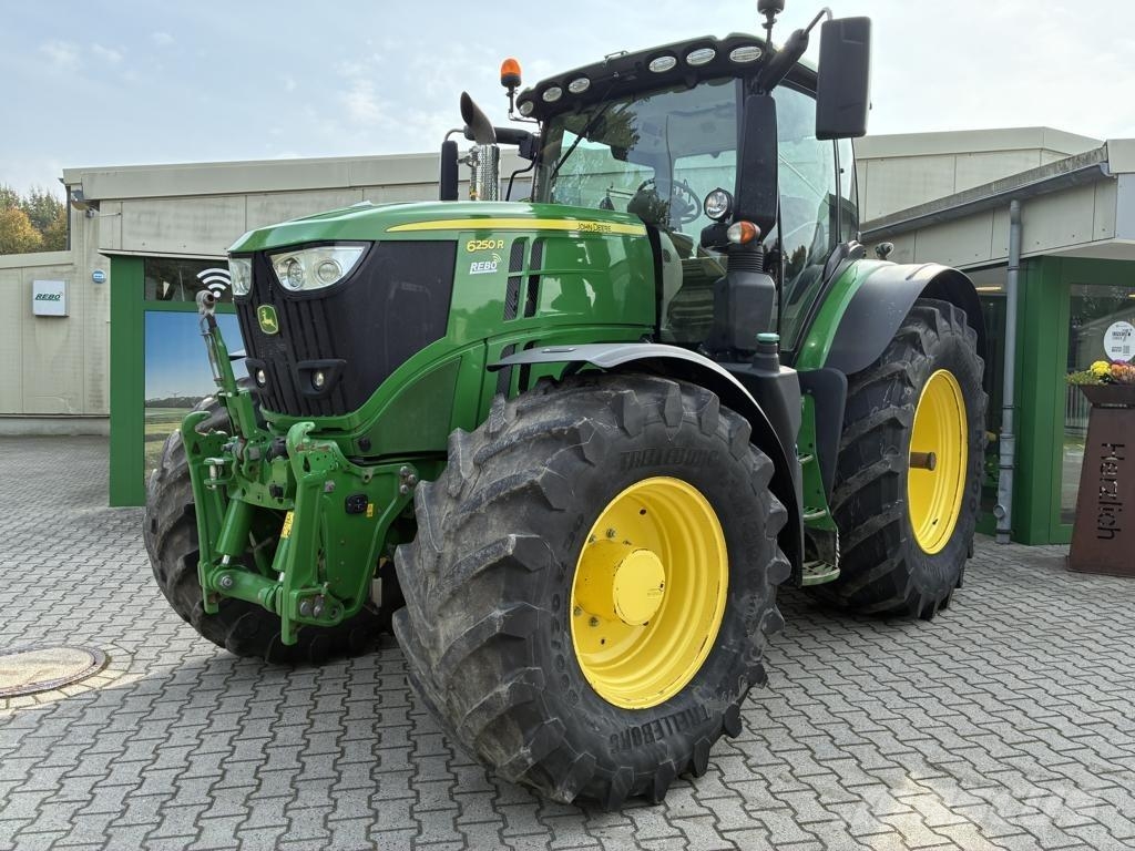 John Deere 6250R 农业机械-其他