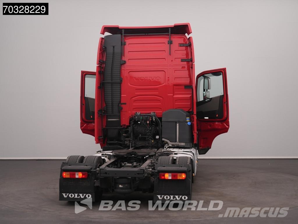 Volvo FH 460 4X2 XL Mega 2x Tanks ACC TÜV Cavalos mecânicos