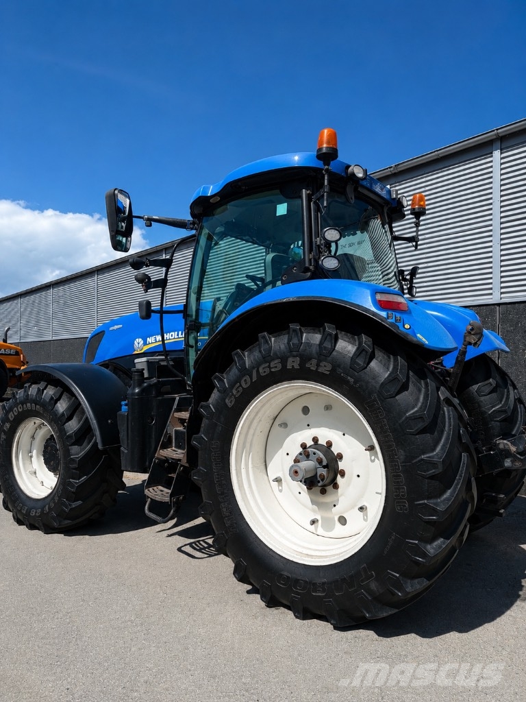 New Holland T 7.220 AC 트랙터