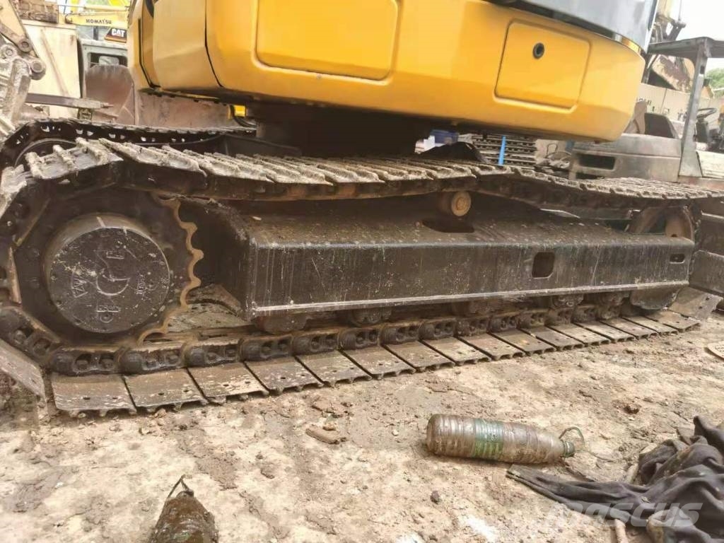 Komatsu PC 78 US-6NO 中型挖掘机