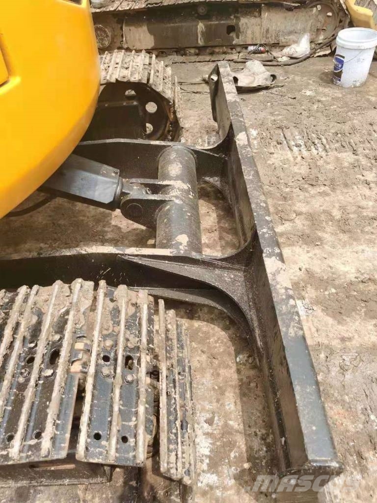 Komatsu PC 78 US-6NO 中型挖掘机