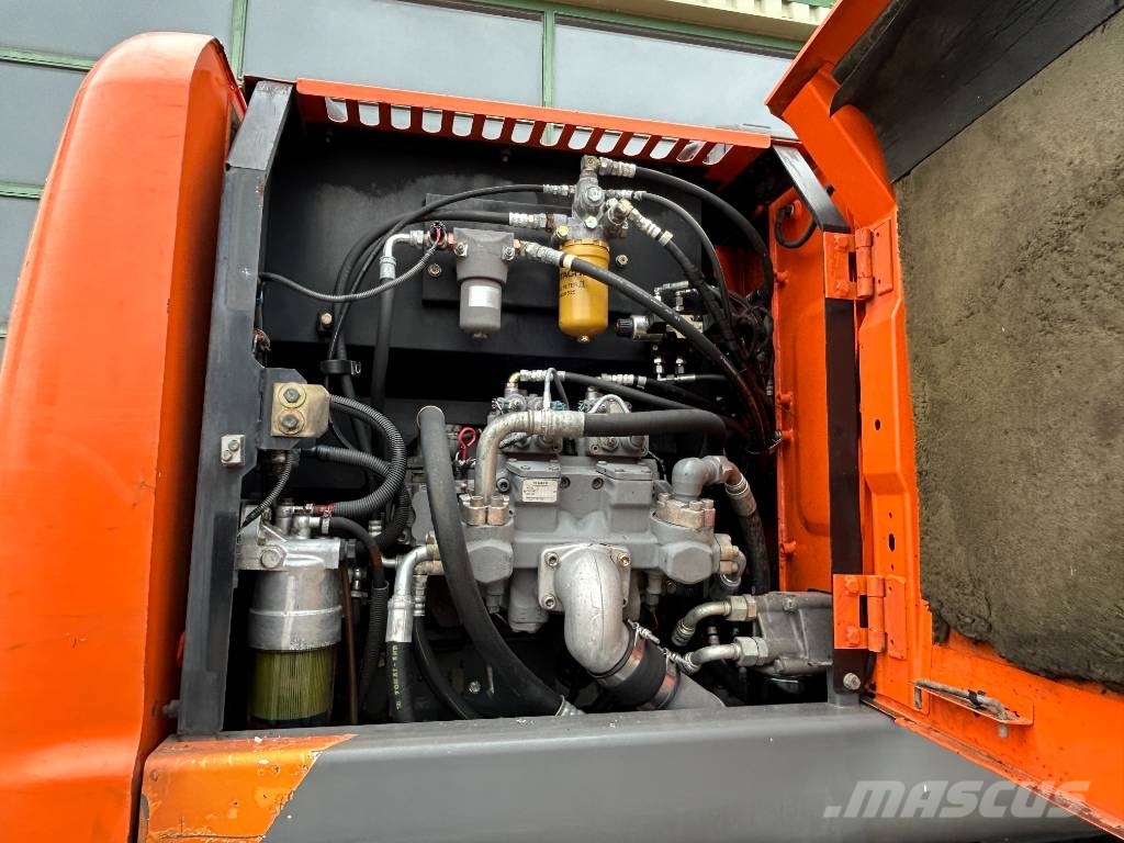 Hitachi ZX 140 W, 2009, Roosendaal, Noord-Brabant