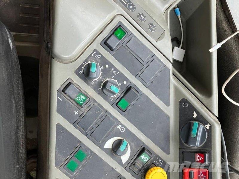 CLAAS Jaguar 850 Speedstar Allrad 農業機械 -　その他