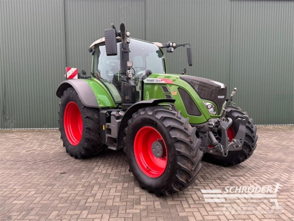Fendt 724 VARIO S4 PROFI PLUS Трактори