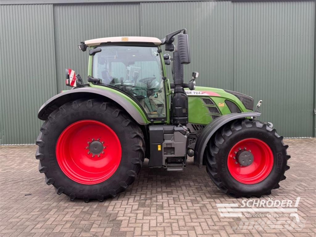 Fendt 724 VARIO S4 PROFI PLUS Трактори