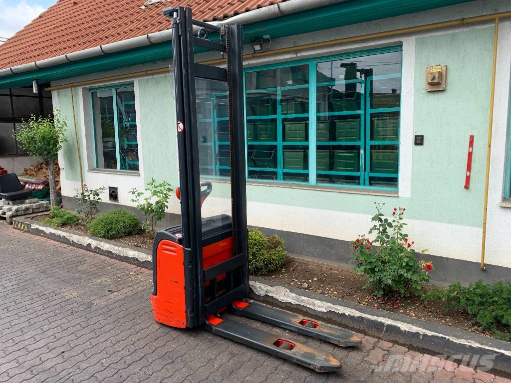 Linde L12 /379/ V-3426 OB Ручные штабелёры