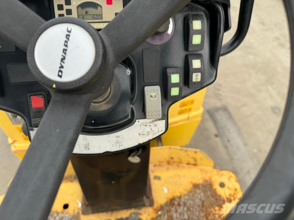Dynapac CC1100 雙輪滾壓機