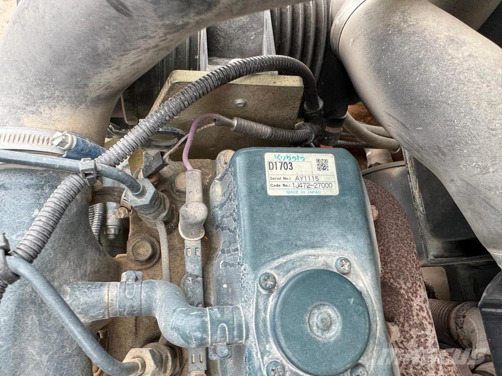 Dynapac CC1100 雙輪滾壓機