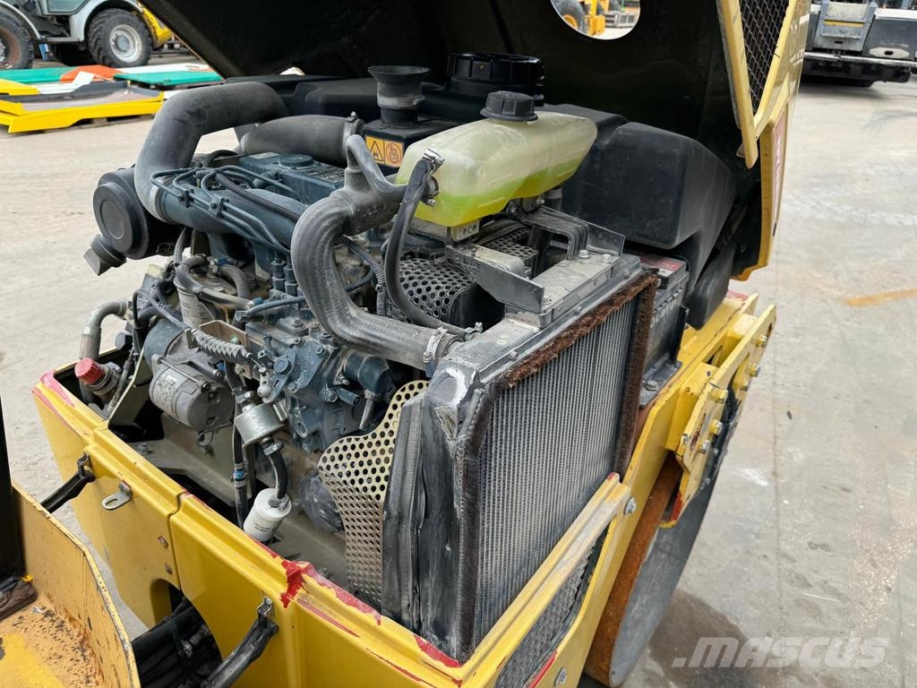 Dynapac CC1100 雙輪滾壓機