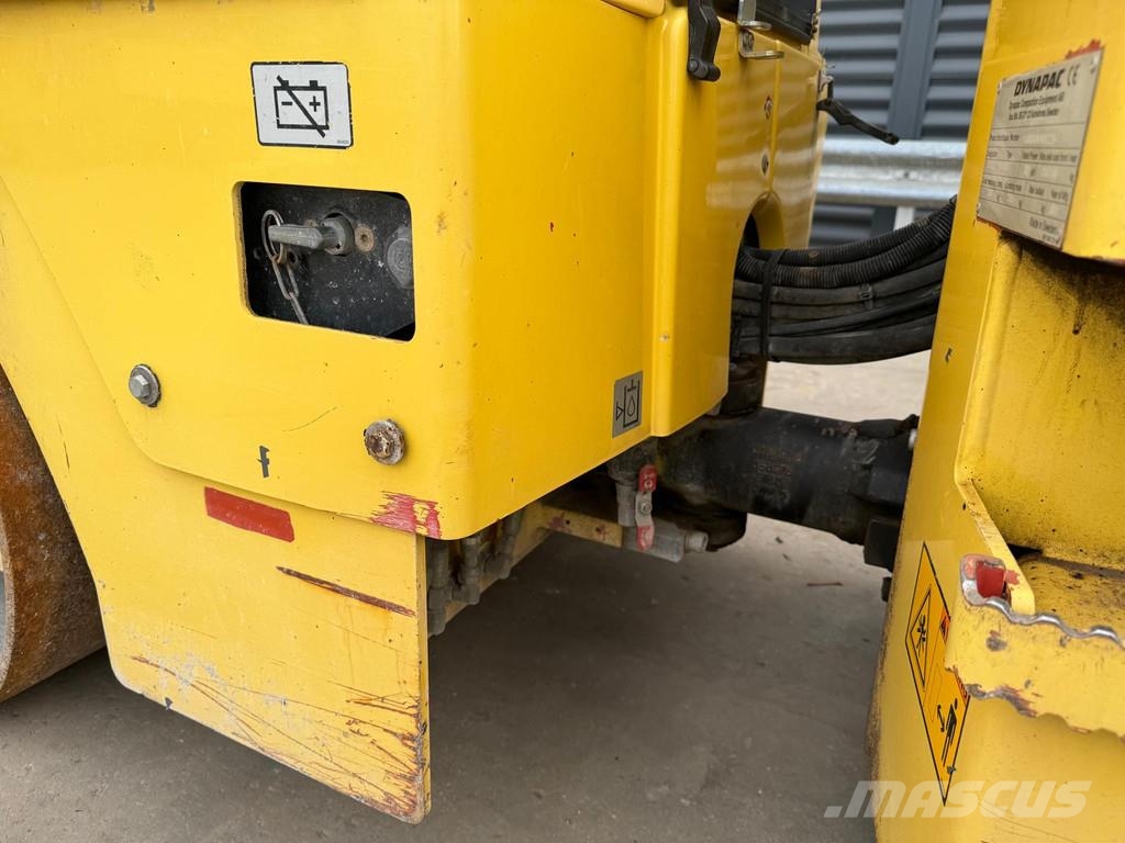 Dynapac CC1100 雙輪滾壓機