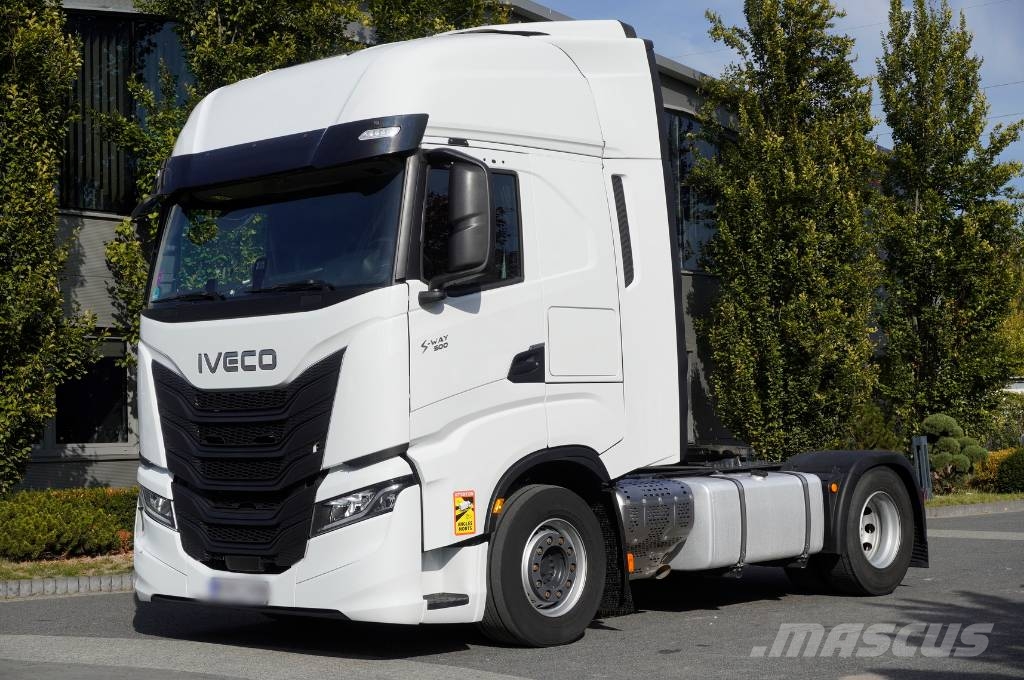 Iveco S-Way 500 tractor unit / 2025 / 100 tho. km! Vlačilci