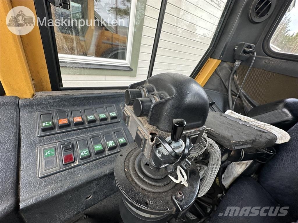  Ludberg 344 T Колесни товарачи