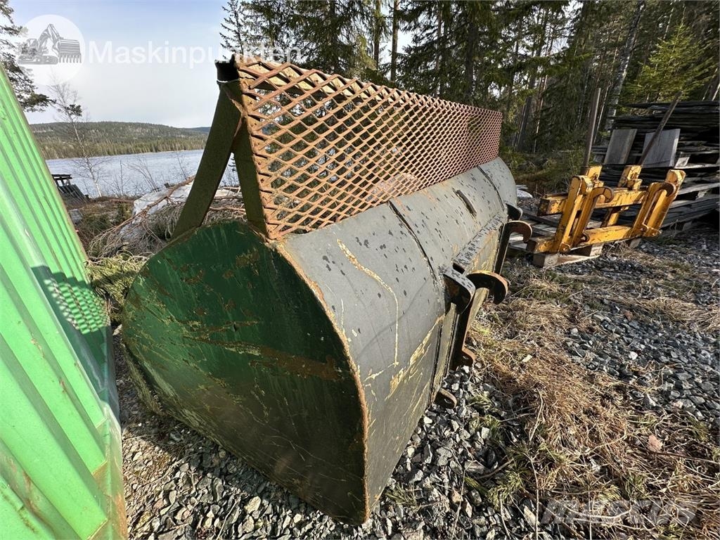  Ludberg 344 T Колесни товарачи
