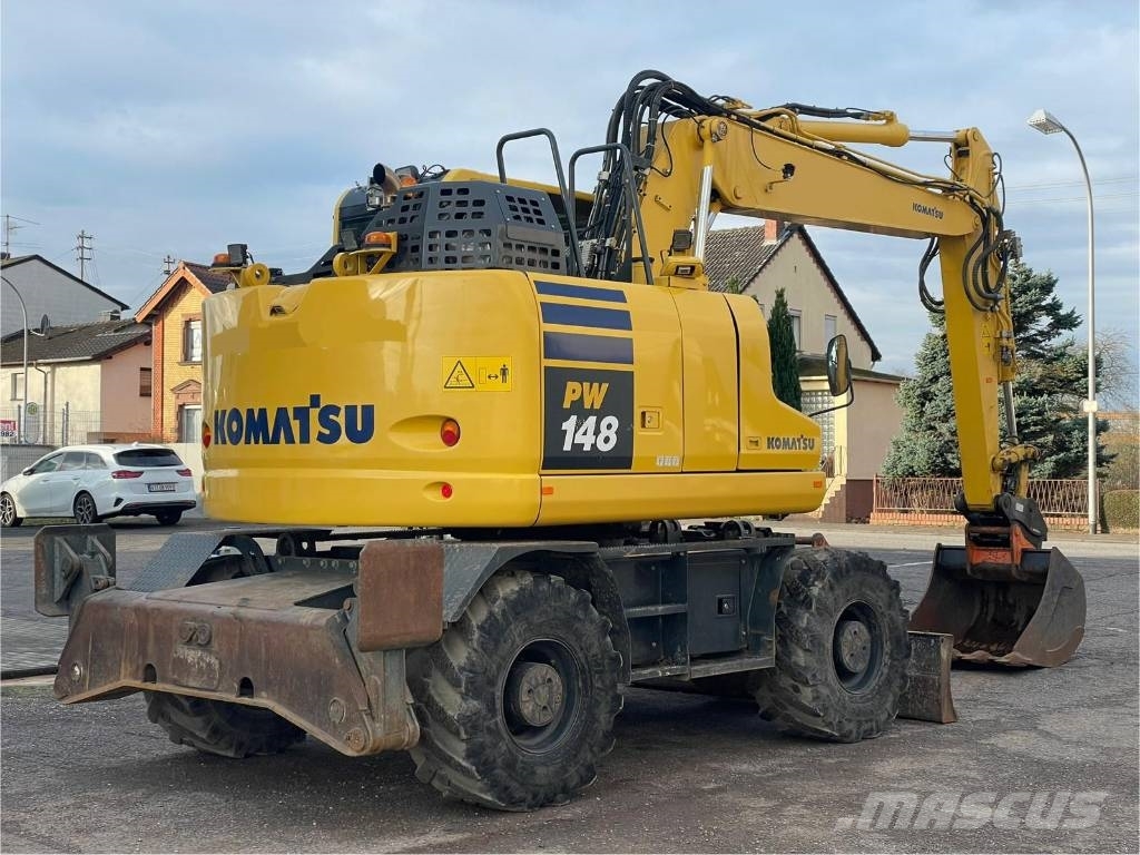 Komatsu PW 148-11 *Schild* Pratzen* Klima* Excavadoras de ruedas