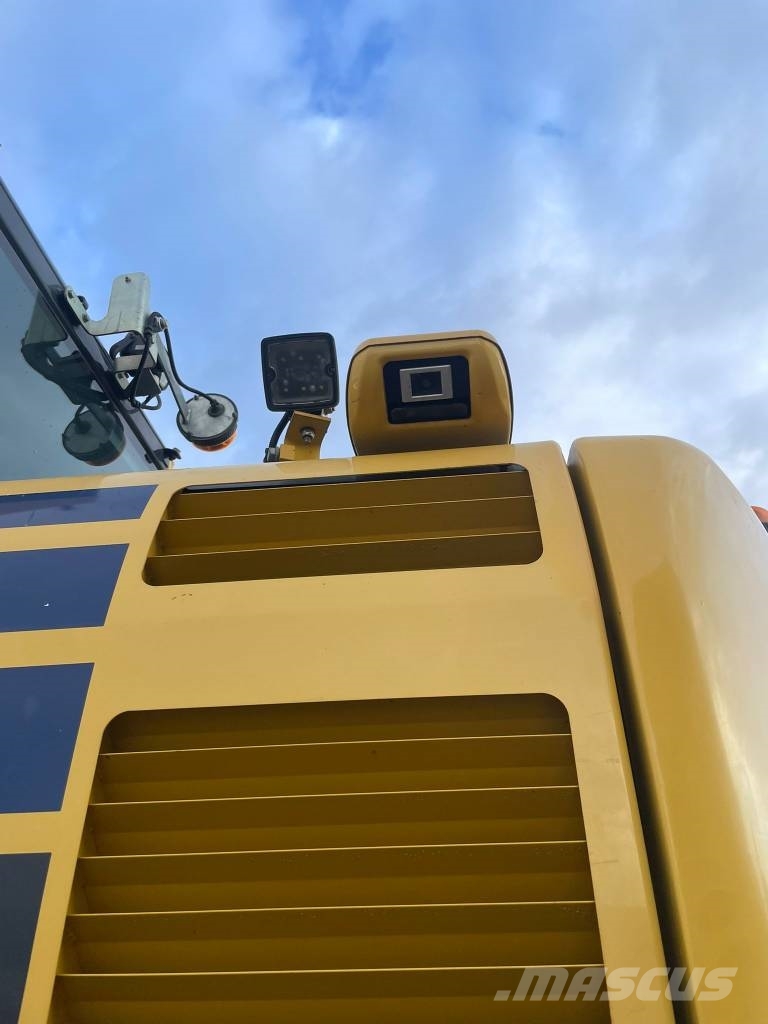 Komatsu PW 148-11 *Schild* Pratzen* Klima* Excavadoras de ruedas