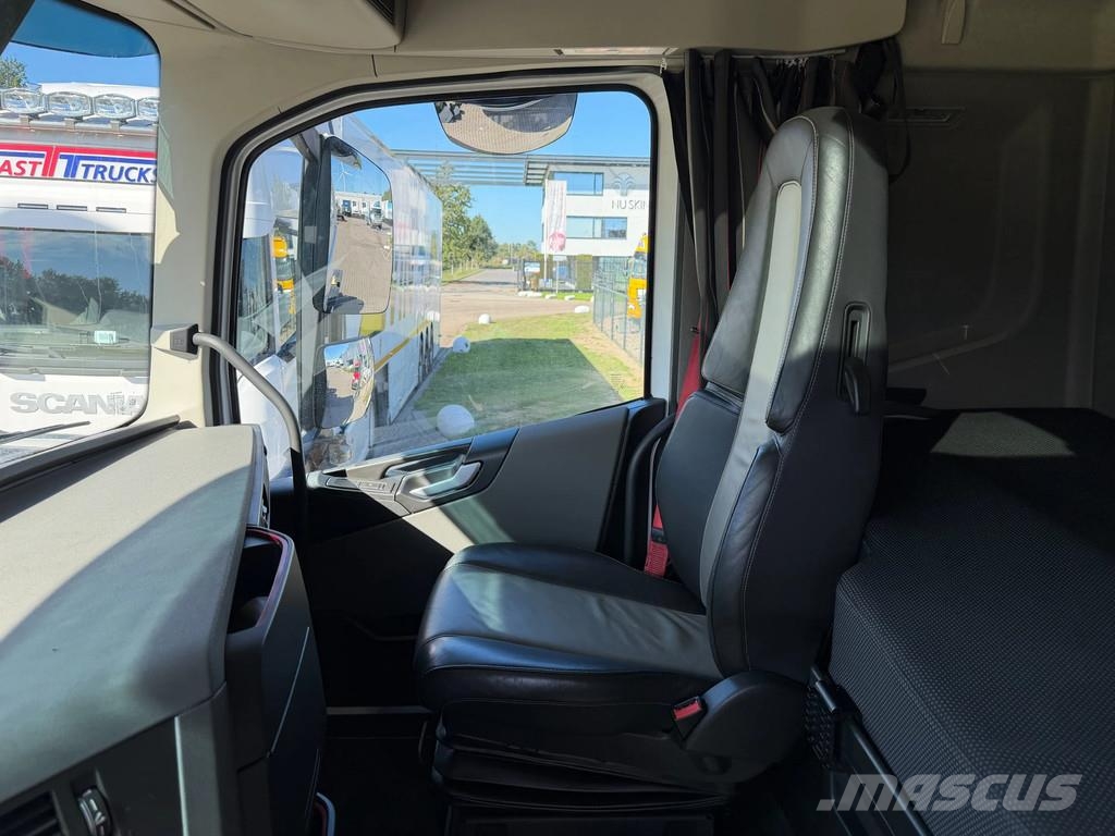Volvo FH 500 6x2 Retarder ADR Full Air WB 3.20mtr Trekkers