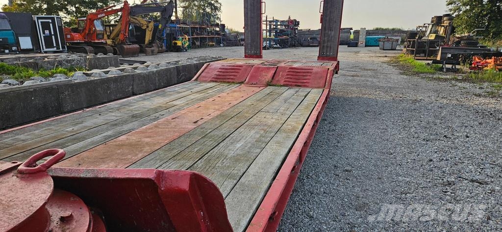 Langendorf Dieplader ( landbouw) Низкорамные прицепы