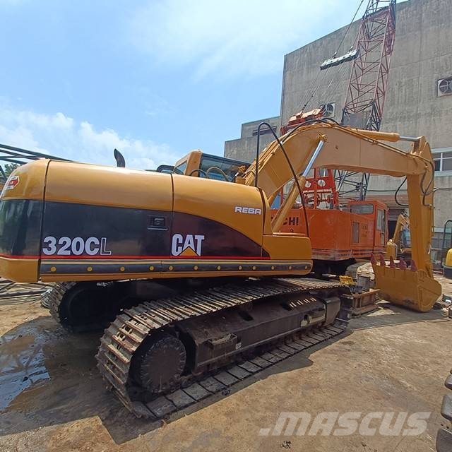 CAT 320 C L Paletli ekskavatörler