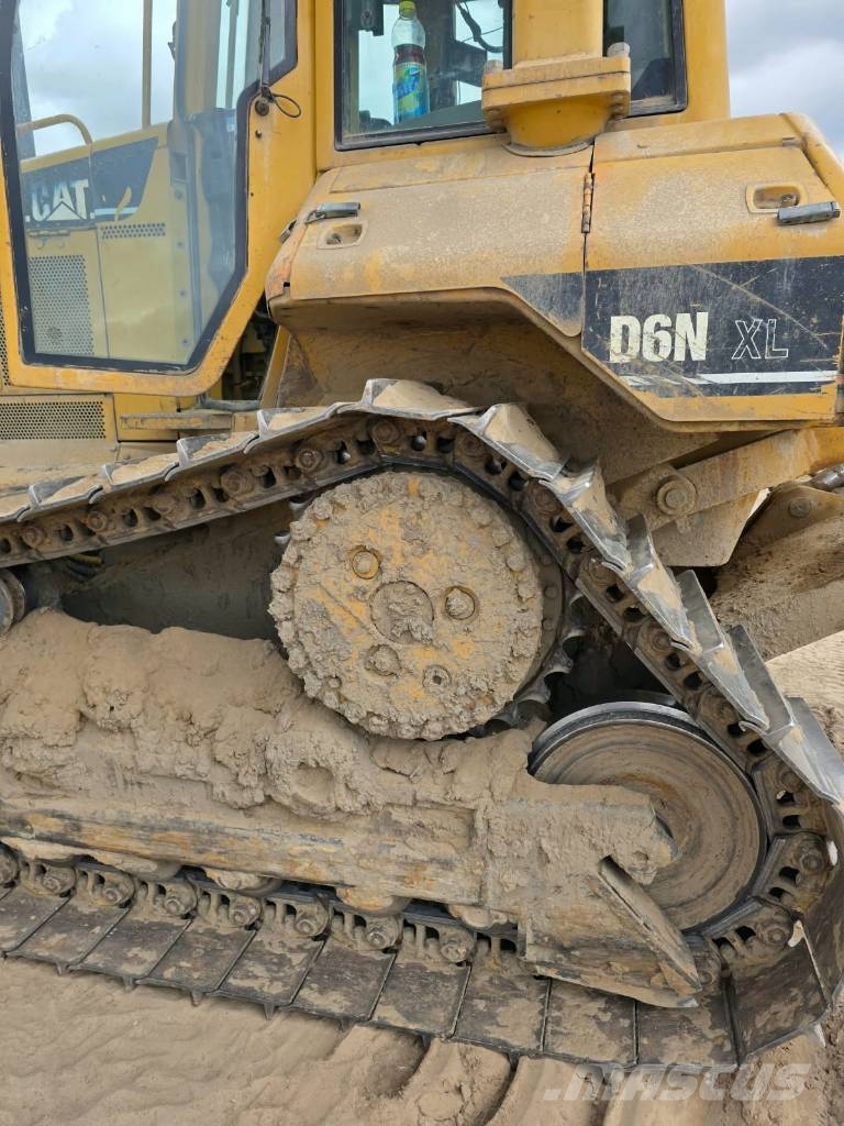 CAT D 6 N XL 履帶推土機
