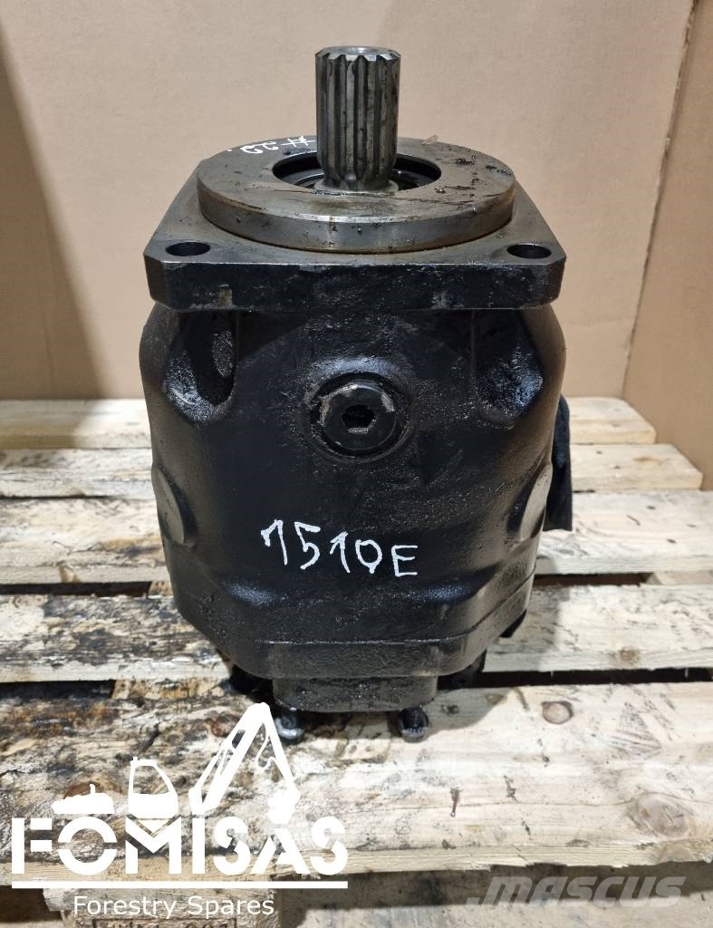 John Deere 1510E Hydraulic Pump F072824 Hydrauliikka