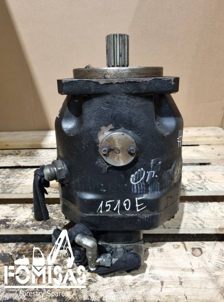 John Deere 1510E Hydraulic Pump F072824 Hydrauliikka