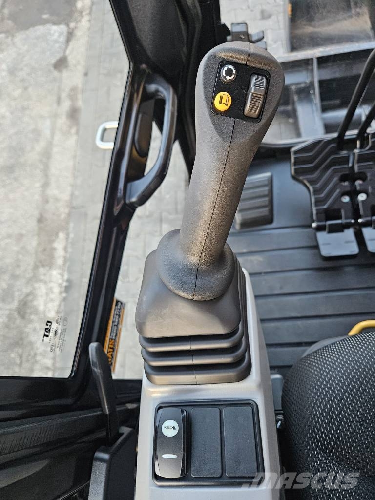 CAT 306 CR Mini ekskavatoriai < 7 t