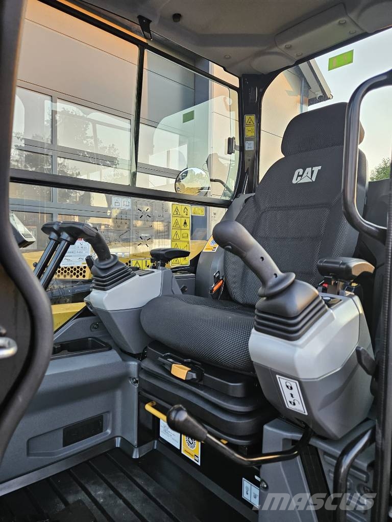CAT 306 CR Mini ekskavatoriai < 7 t