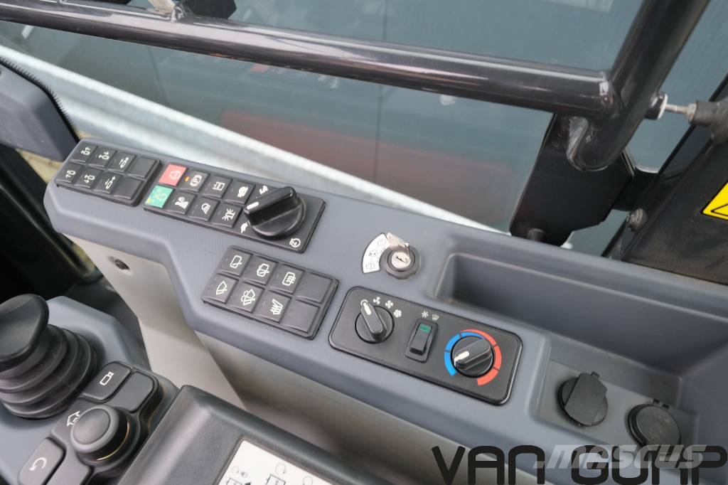 Bobcat L85 | 2023 | 550h | A/C | Chargeuse sur pneus