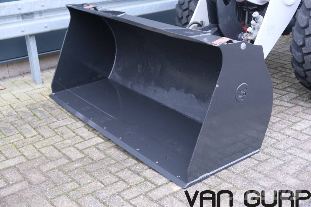 Bobcat L85 | 2023 | 550h | A/C | Chargeuse sur pneus