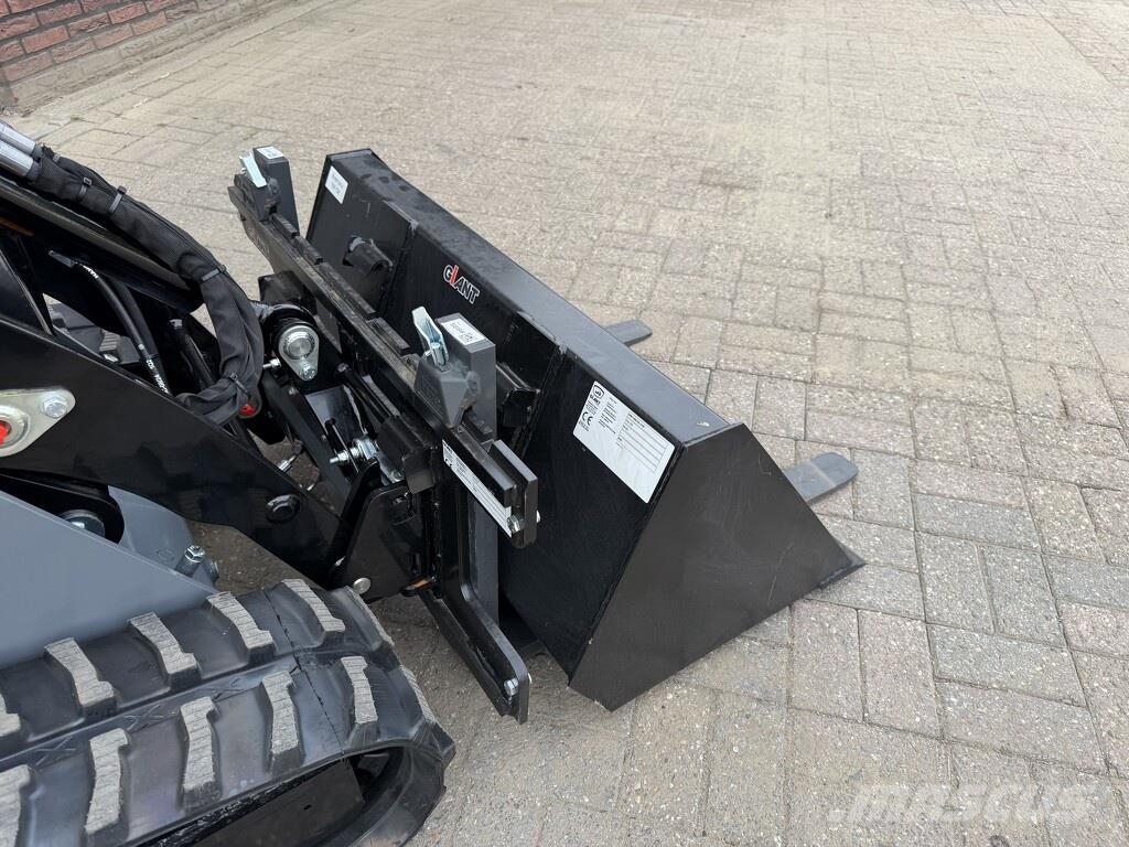 GiANT GS850 T skidsteer lader NIEUW Skid steer loaders