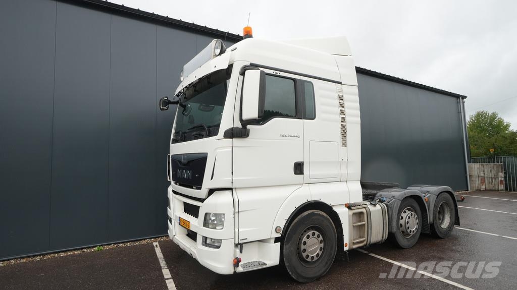 MAN TGX 26.440 6X2 406.200KM Trekkvogner