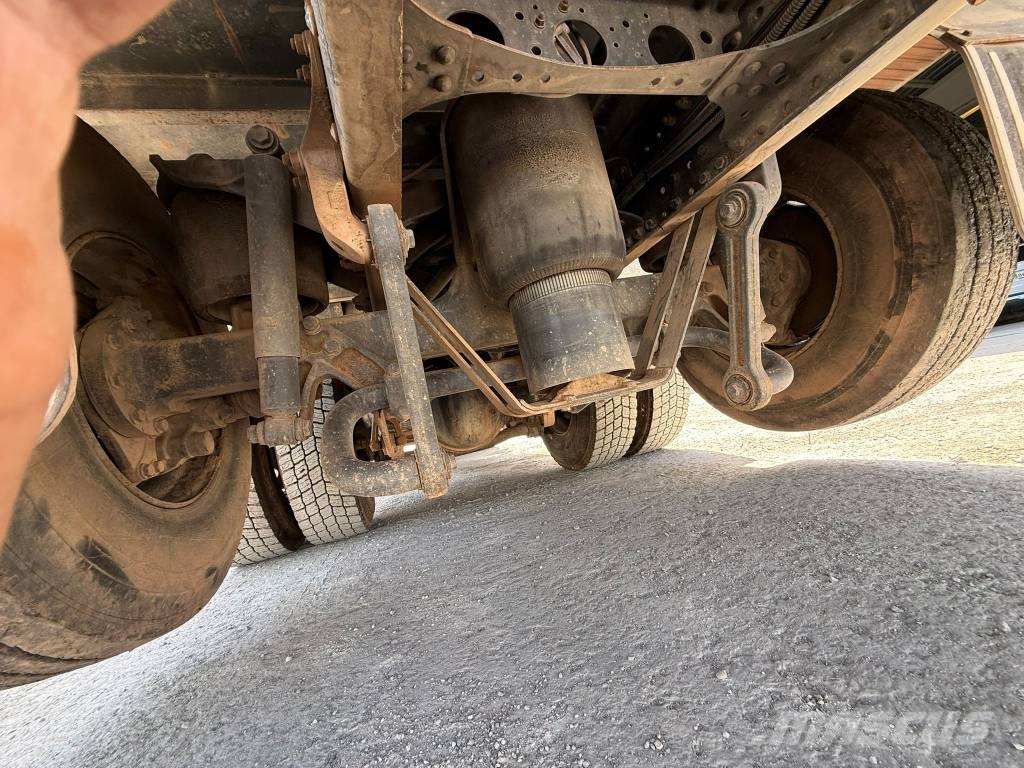 Mercedes-Benz Axor 2533 Kipper