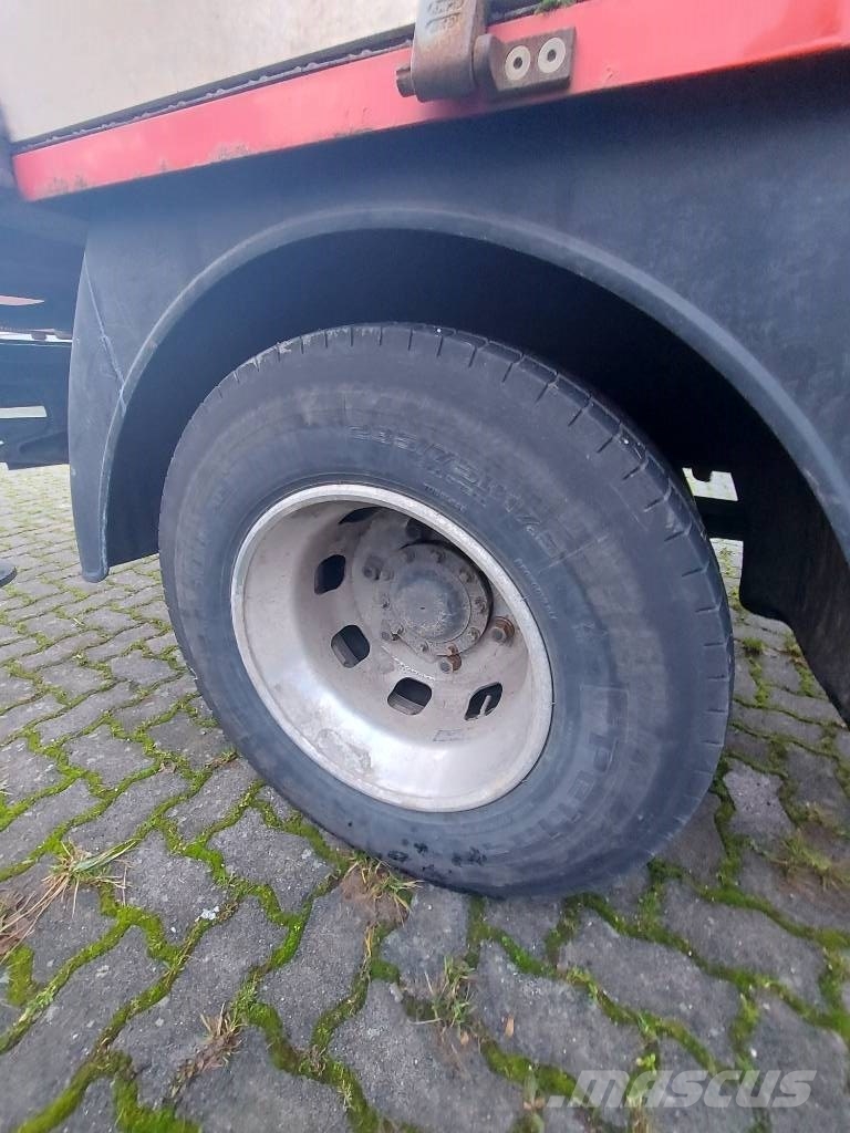 Palfinger Bison TKA 28 KS Ant vilkikų montuojamos kėlimo platformos