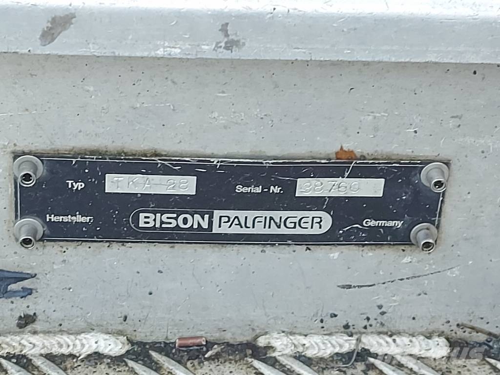 Palfinger Bison TKA 28 KS Ant vilkikų montuojamos kėlimo platformos
