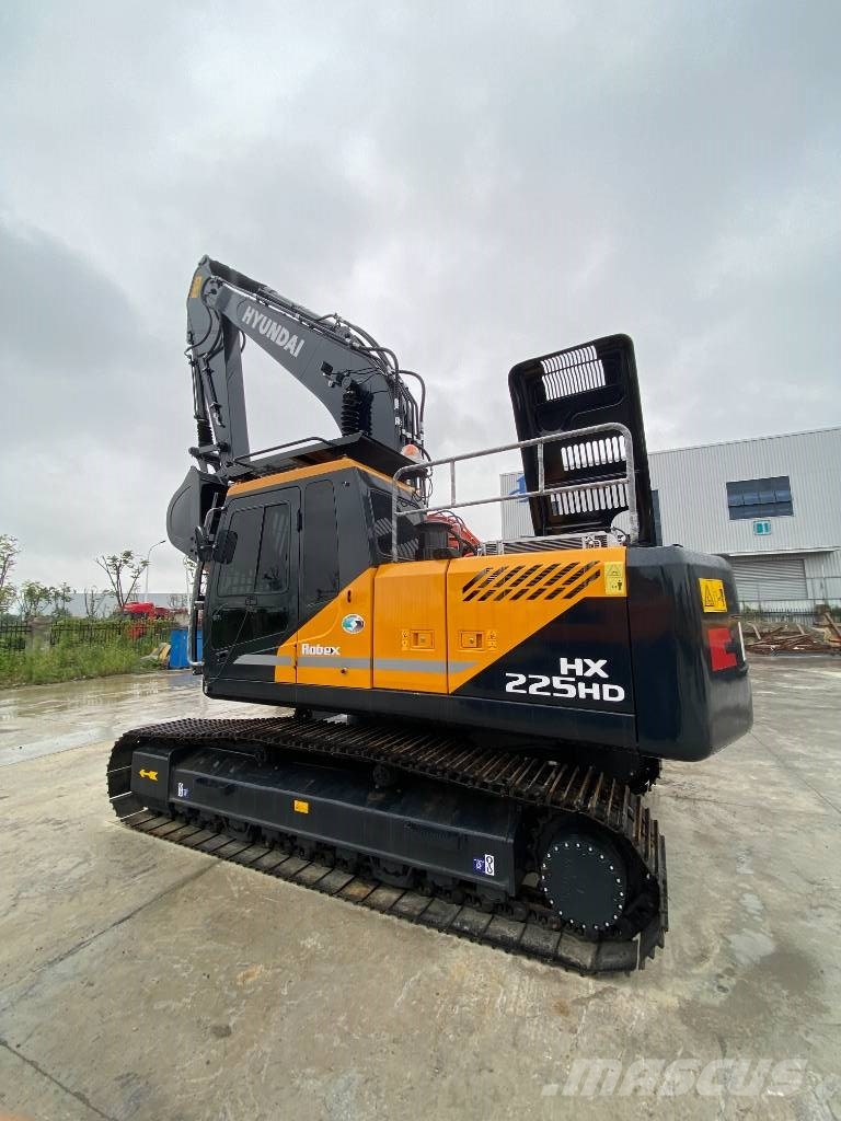 Hyundai HX 225 HD Raupenbagger