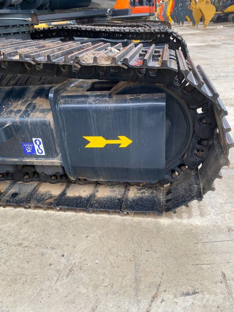 Hyundai HX 225 HD Raupenbagger
