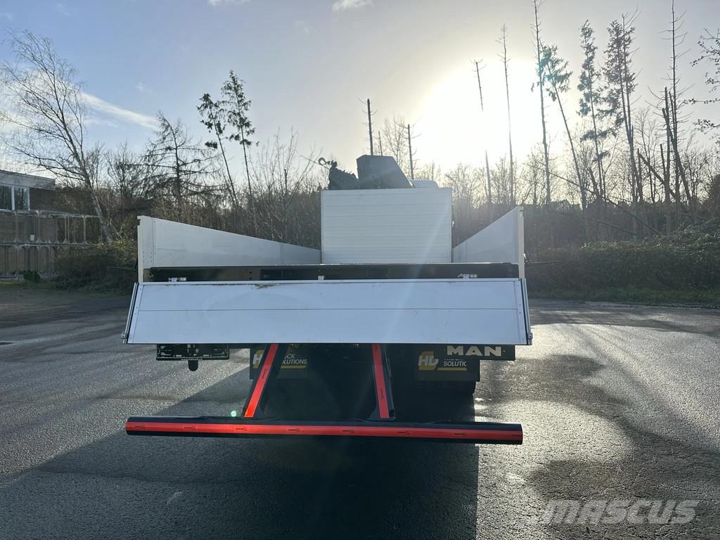 MAN TGS 33.440 MAN TGS 33.440 6x4 HIAB 228-4 All-Terrain-Krane