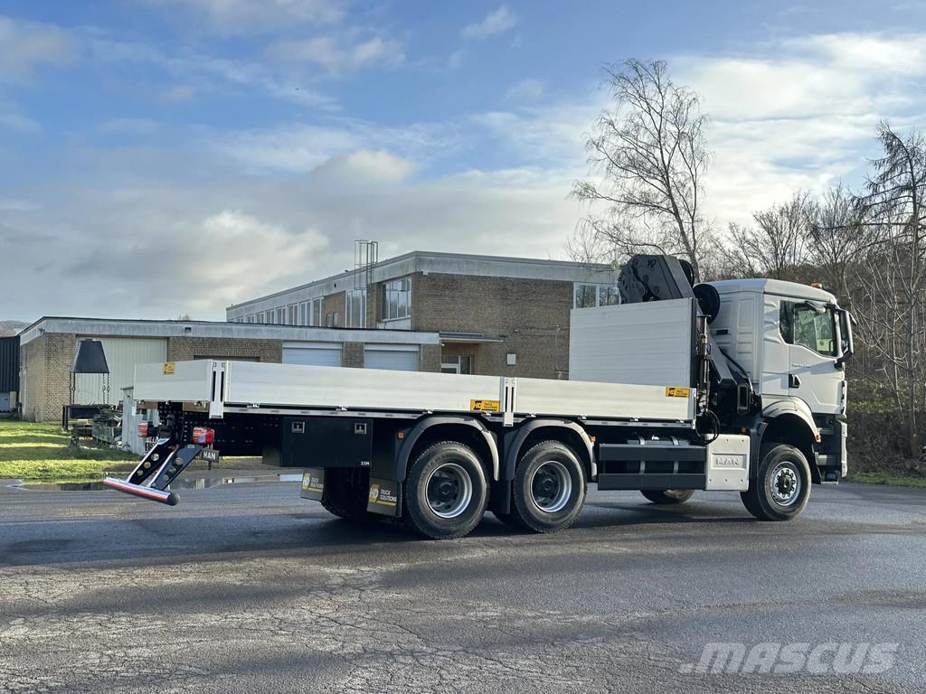 MAN TGS 33.440 MAN TGS 33.440 6x4 HIAB 228-4 All-Terrain-Krane