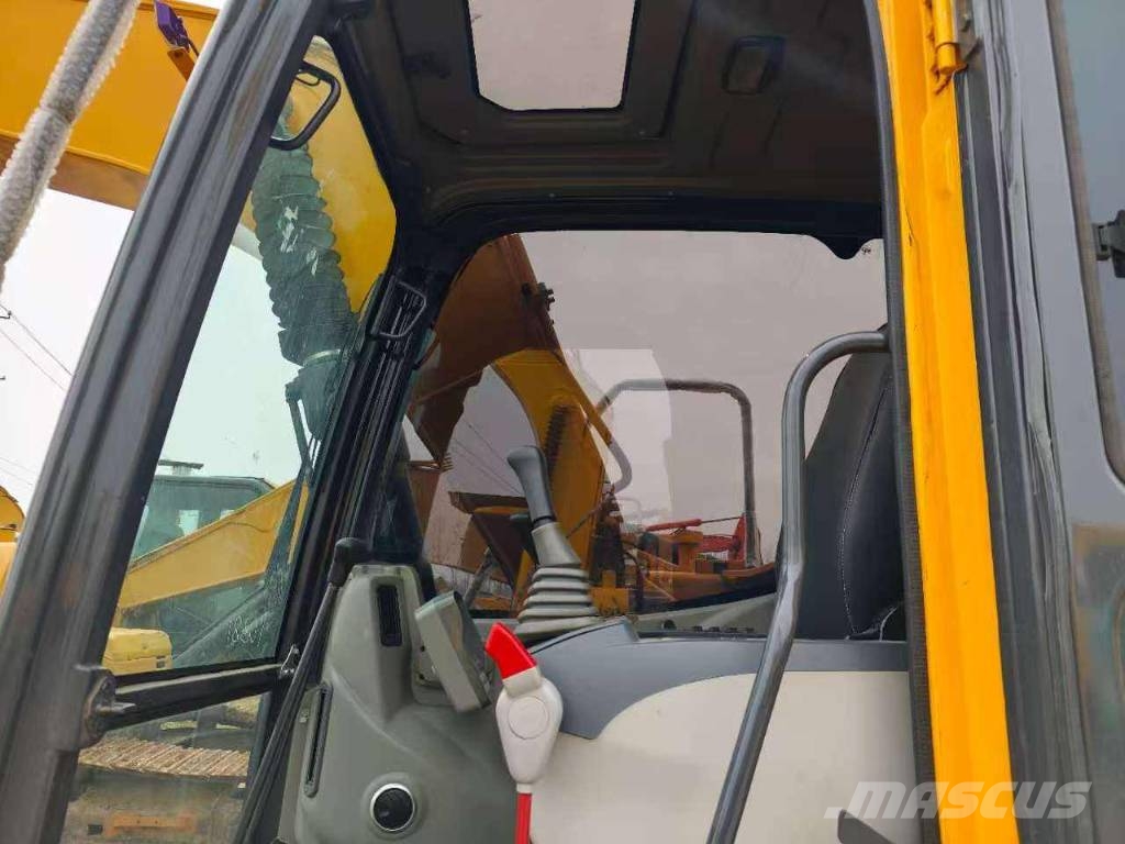 XCMG 150 DA حفارات وسط 7 طن - 12 طن