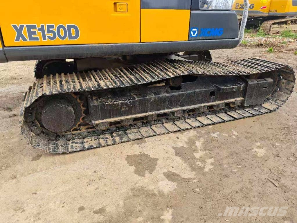 XCMG 150 DA حفارات وسط 7 طن - 12 طن
