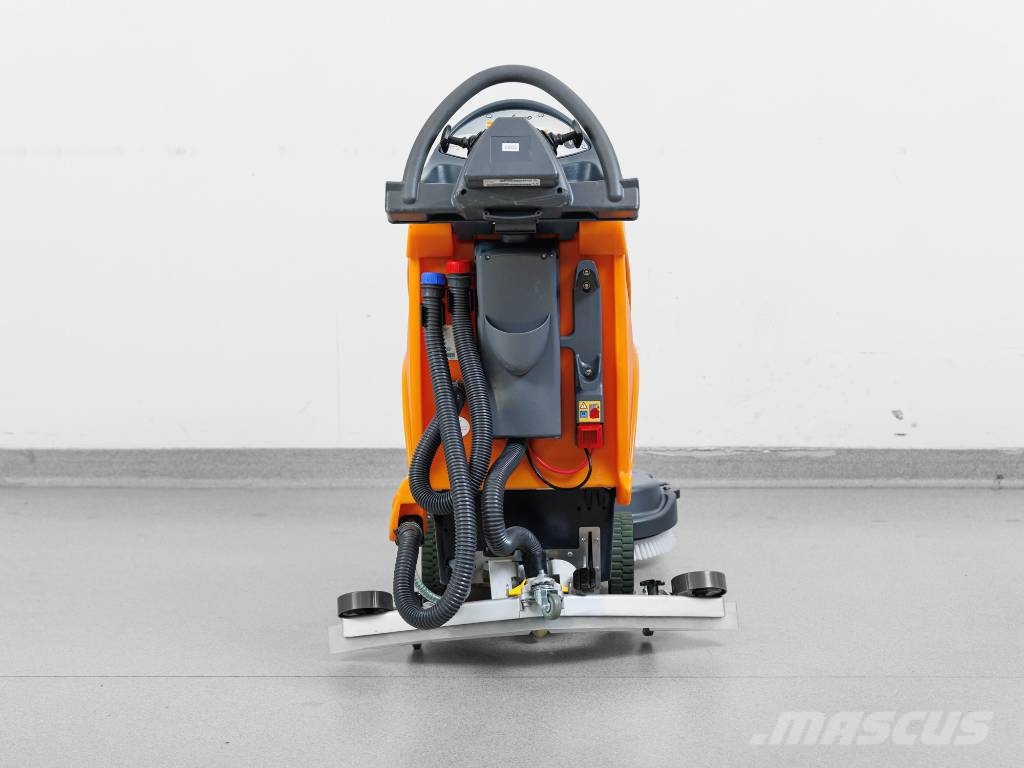 Taski Swingo 955 B - NEW BATTERIES Skurborsttorkar